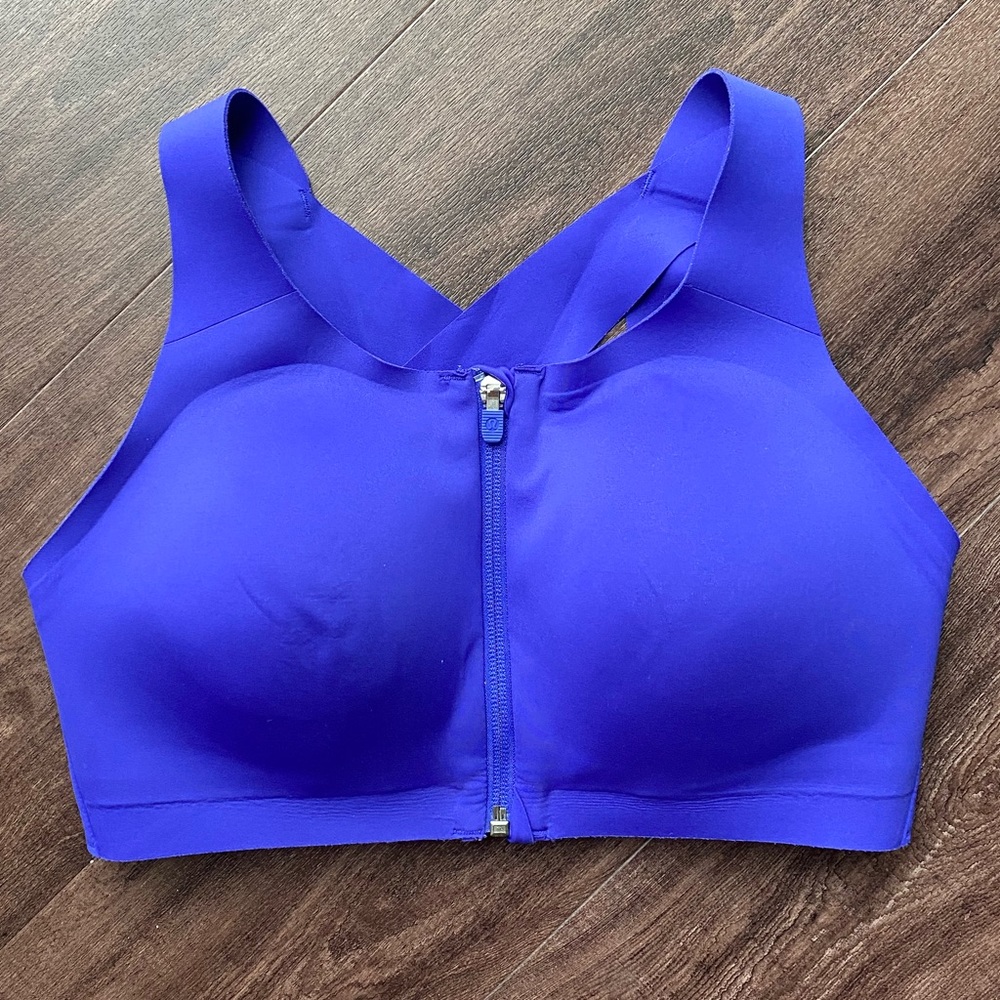 Lululemon w lite front zip bra- 34DD